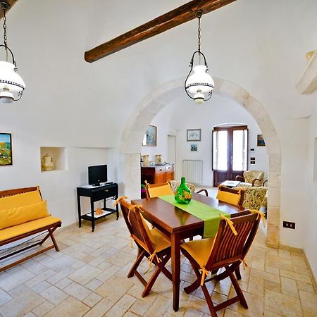 I Trulli di Alejandro Villa Locorotondo Bagian luar foto