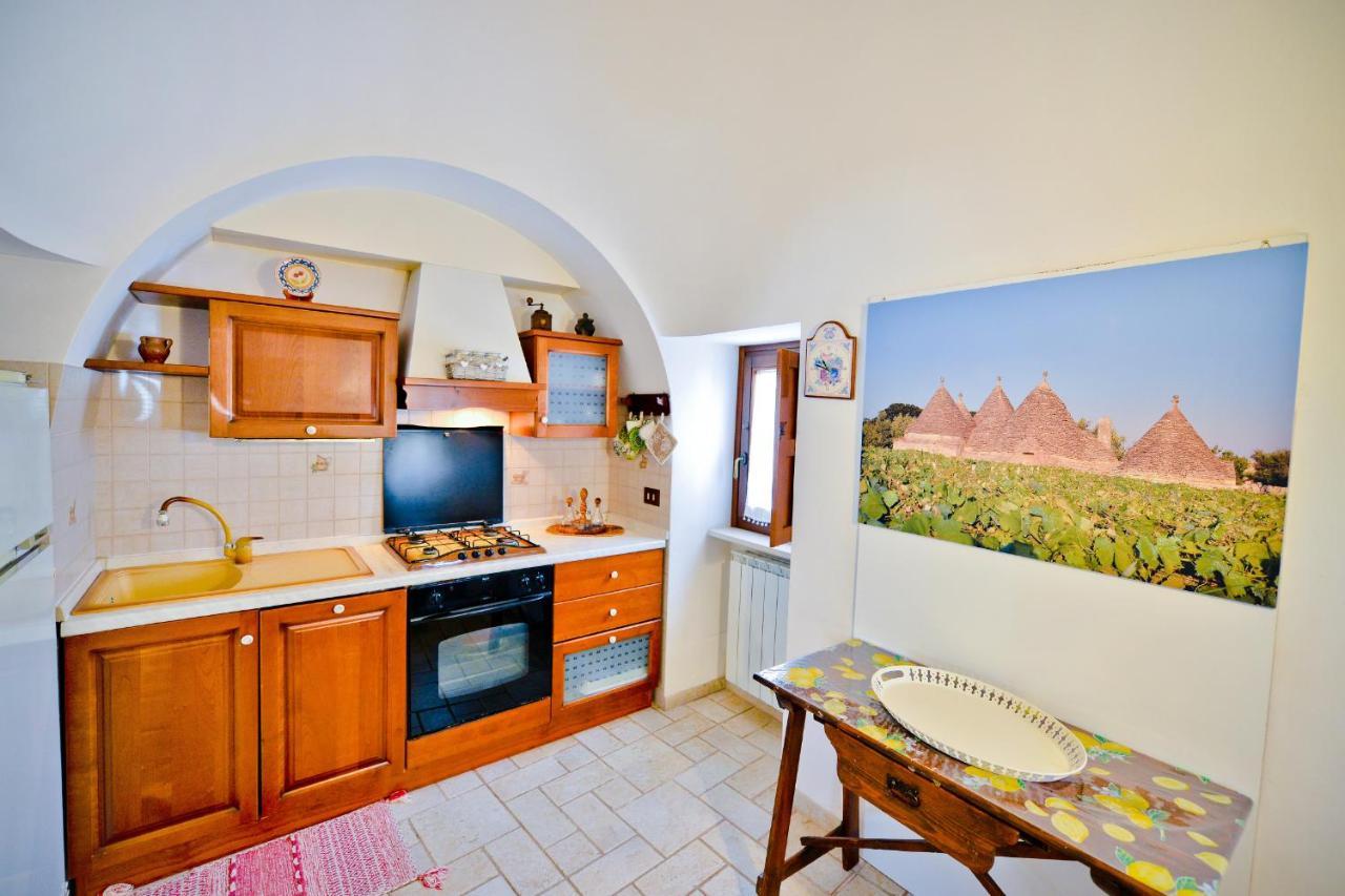 I Trulli di Alejandro Villa Locorotondo Bagian luar foto