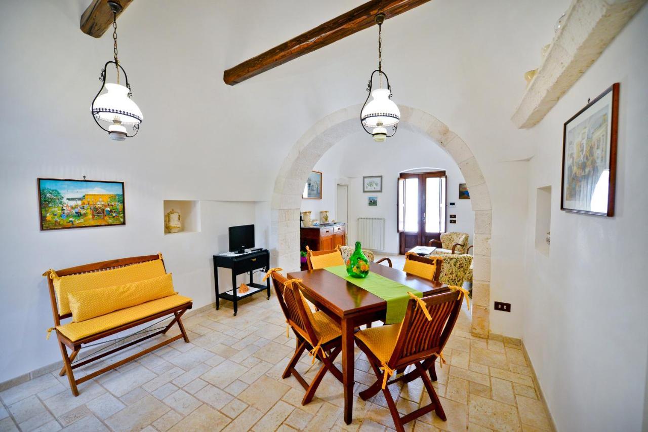 I Trulli di Alejandro Villa Locorotondo Bagian luar foto